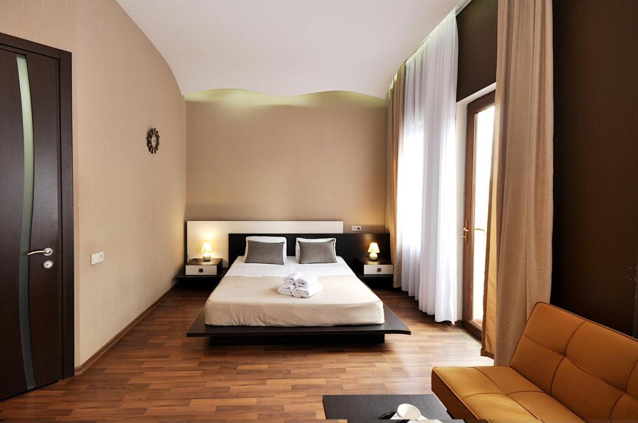 Hotel Majestic Tiflis Exterior foto