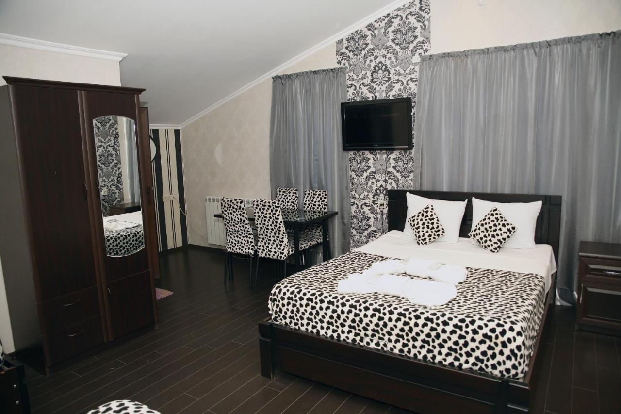 Hotel Majestic Tiflis Exterior foto