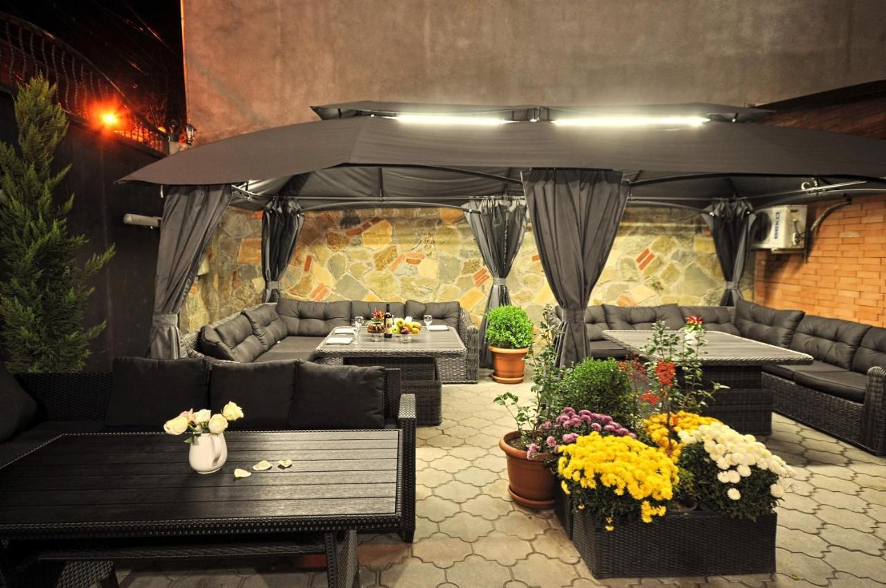 Hotel Majestic Tiflis Exterior foto